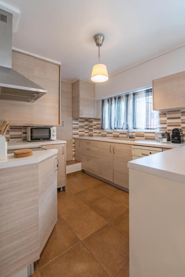 Apartment In The Historical Center Of Афины Экстерьер фото